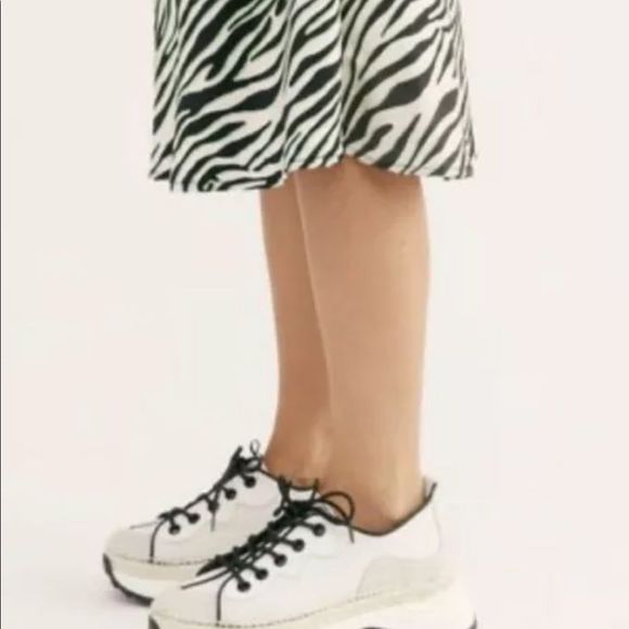 Free People Sneaker Aura Platform Suede Nylon - Picture 3 of 7